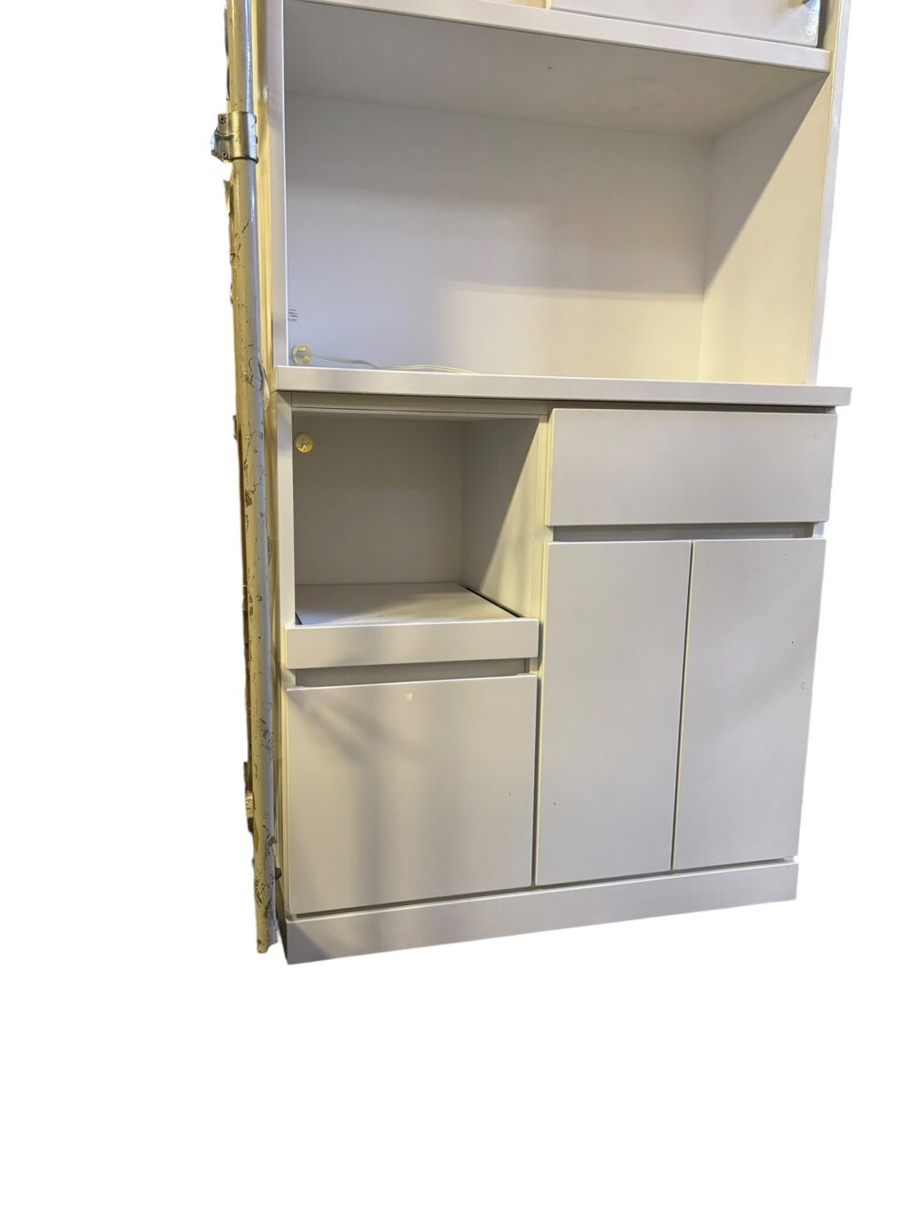 福岡市博多区那珂 食器棚の出張買取をさせて頂きました。