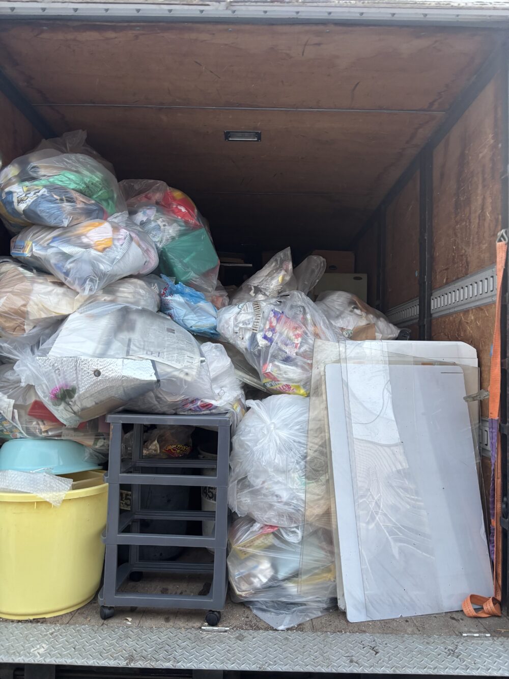 糟屋郡新宮町 遺品整理に伴う不用品回収を致しました