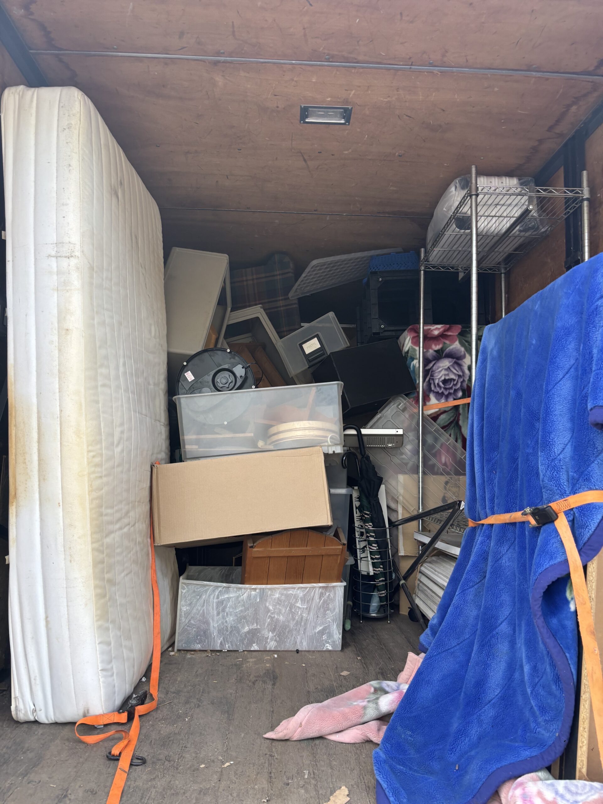 福岡市東区舞松原 引越しに伴う不用品回収をさせて頂きました