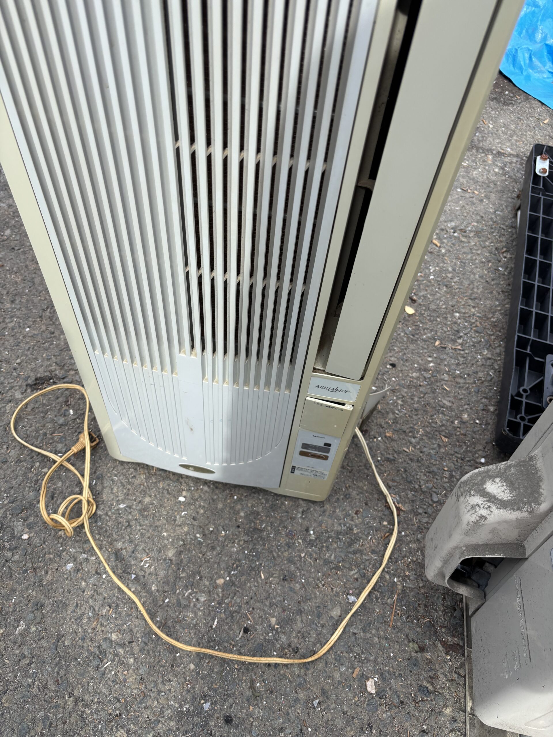 大野城市にてウィンドウエアコンの不用品回収をさせて頂きました！