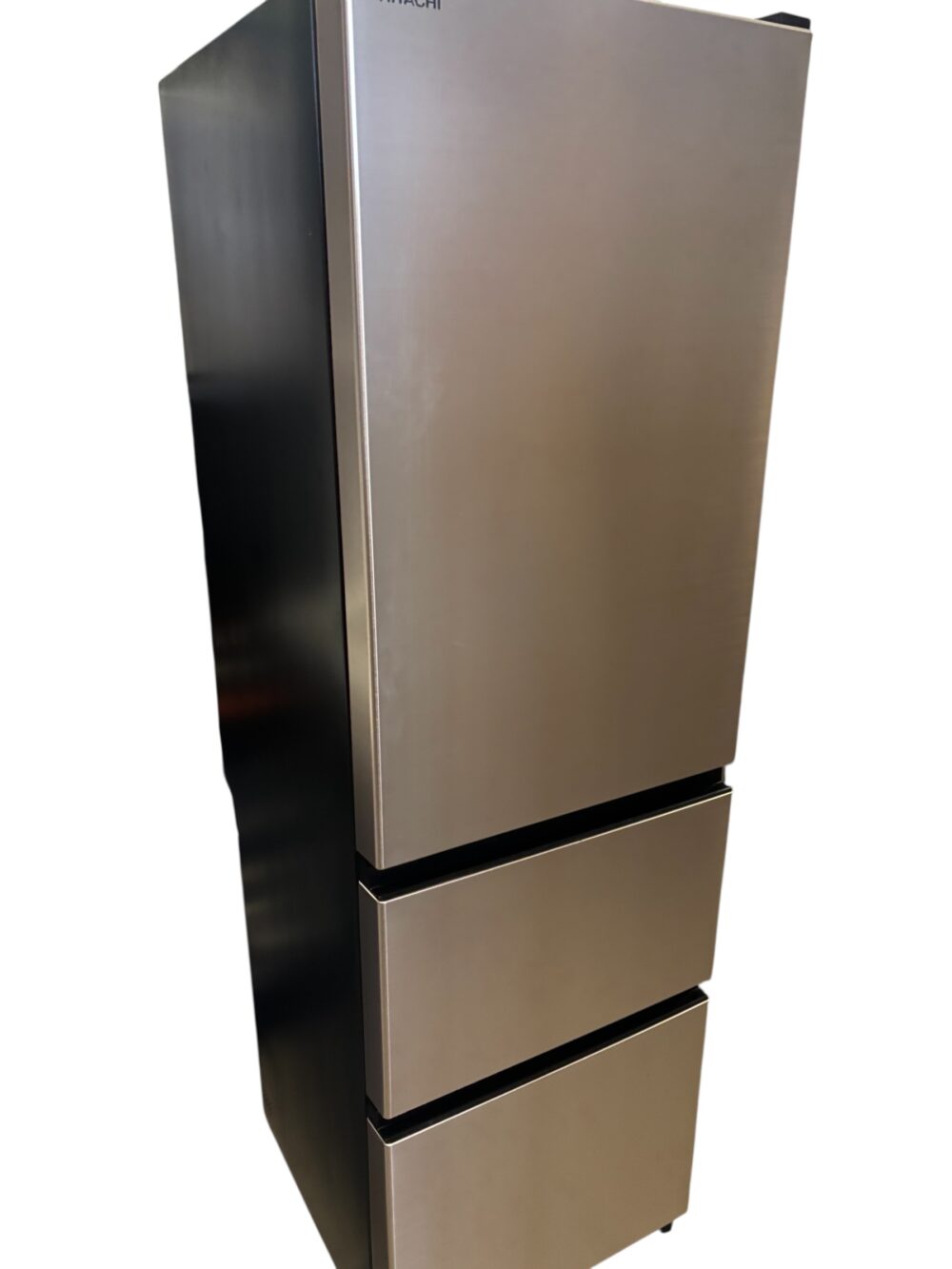 福岡市西区愛宕浜 冷蔵庫の出張買取をさせて頂きました。買取価格8000円