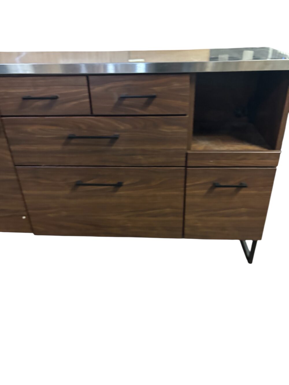 糟屋郡志免町 キッチンボードの出張買取をさせて頂きました